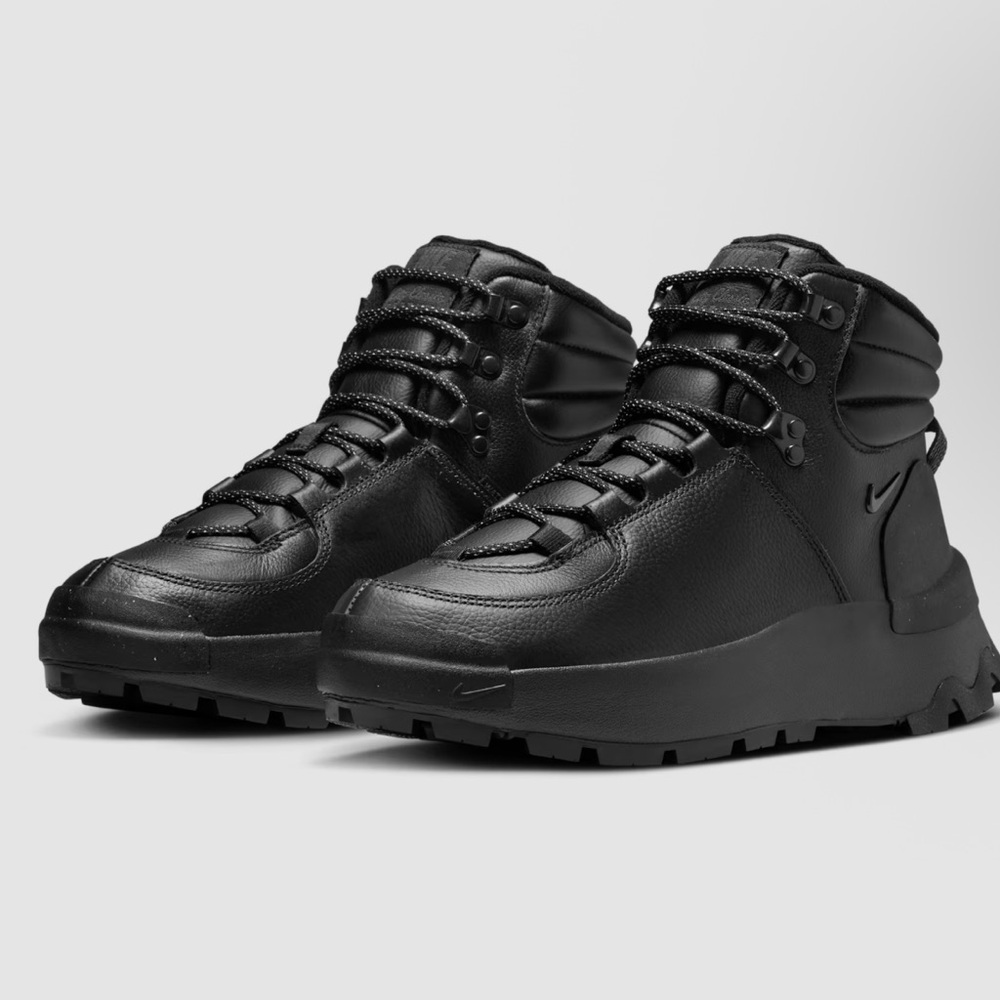 Nike City Classic Premium
Women's Waterproof Boots